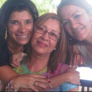 Meet your Posher, Digna